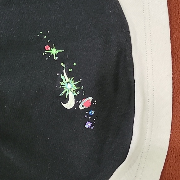 Nike Black and White Athletic Shorts - Picture 2 of 10